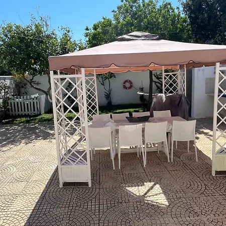 Casa A Pochi Passi Dalla * Torre Specchia Ruggeri